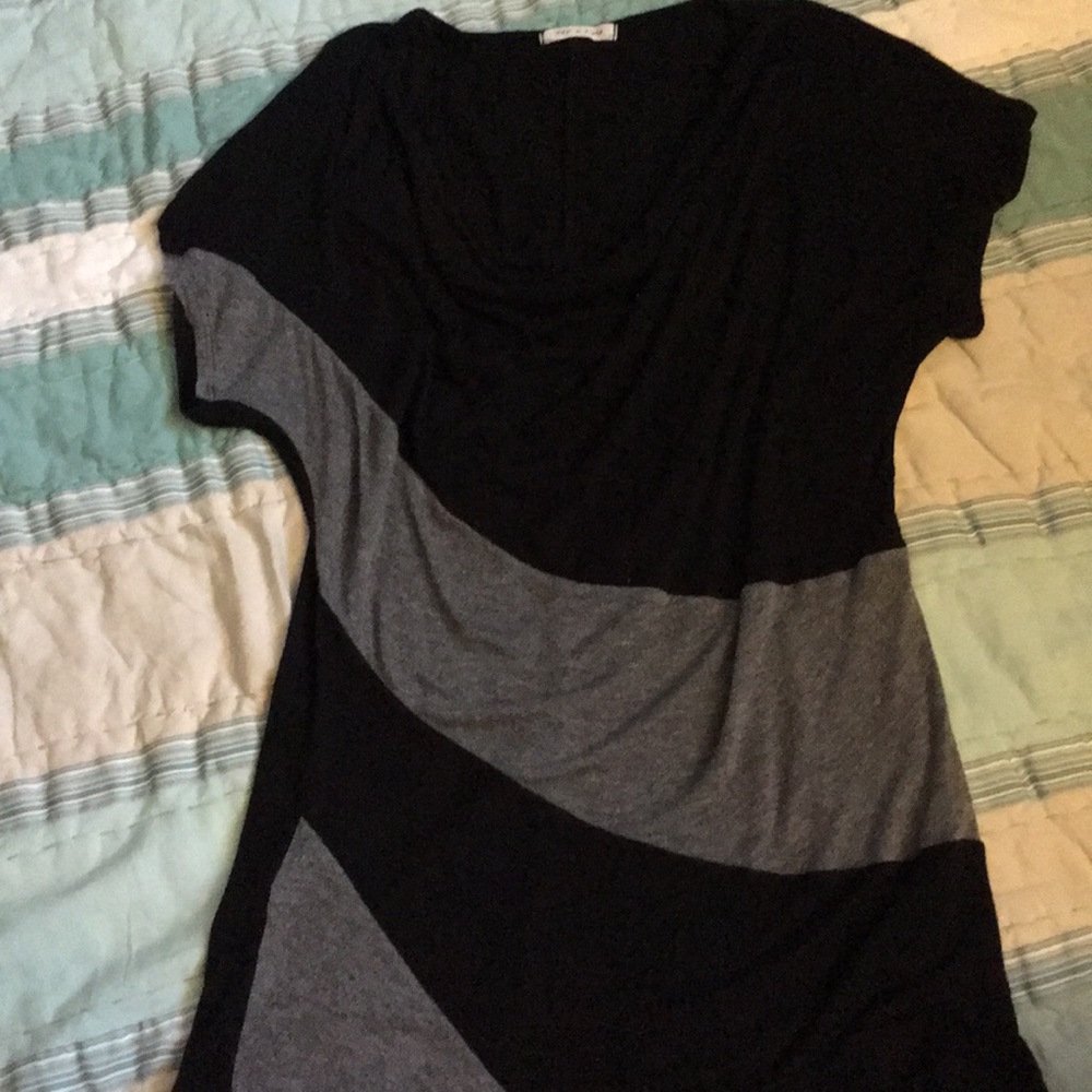 Tea N Rose Scoop Neck Top